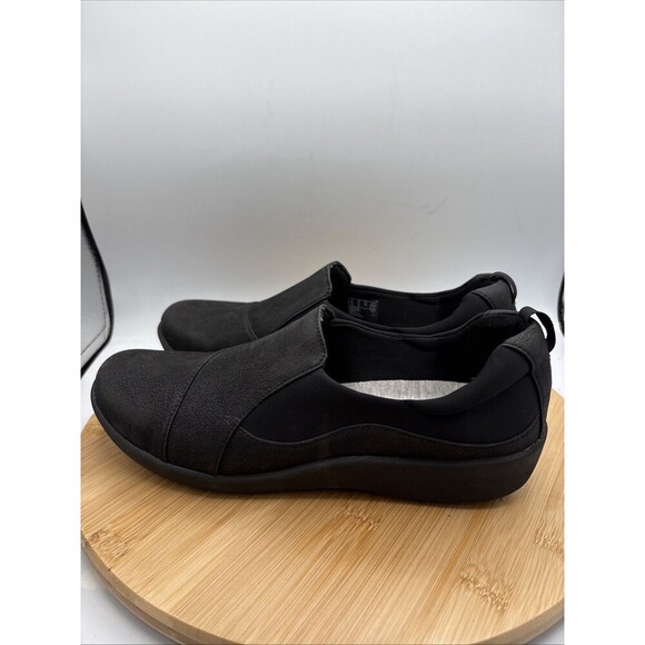Clarks Women's Cloudsteppers Sillian Paz Slip-On Flats 9W Black Nubuck Comfort - Picture 4 of 9